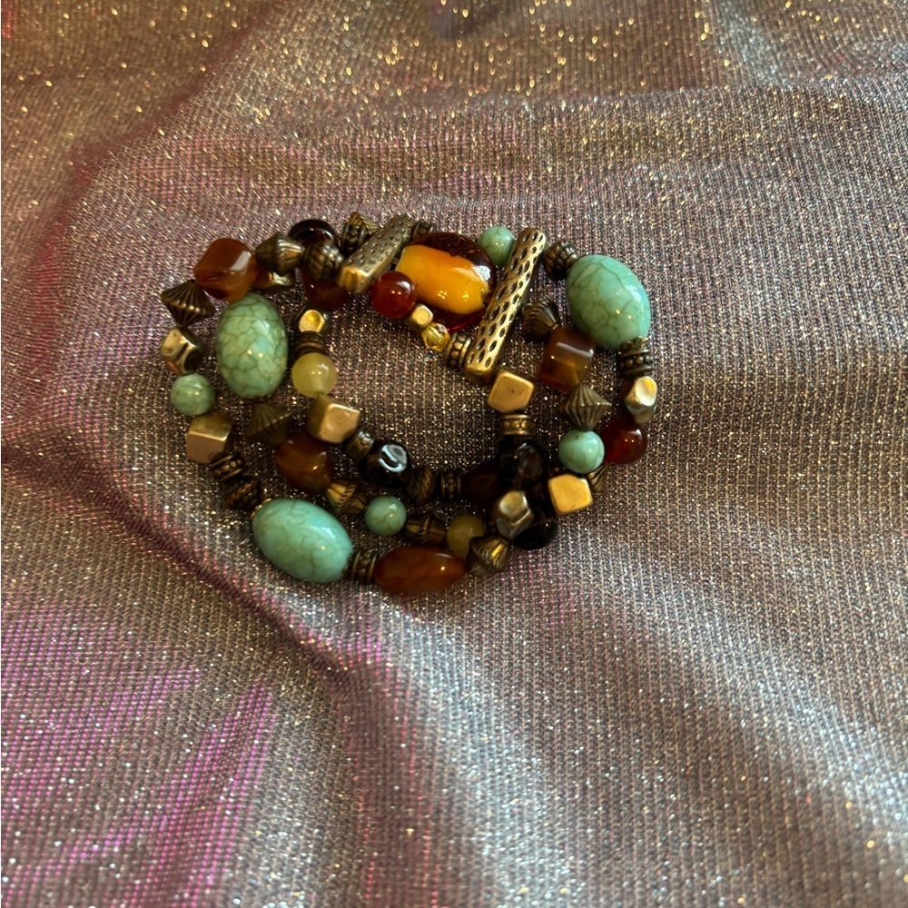 Three Bracelets. - Picture 3 of 4